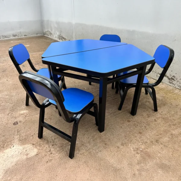 Mesa trapezoidal